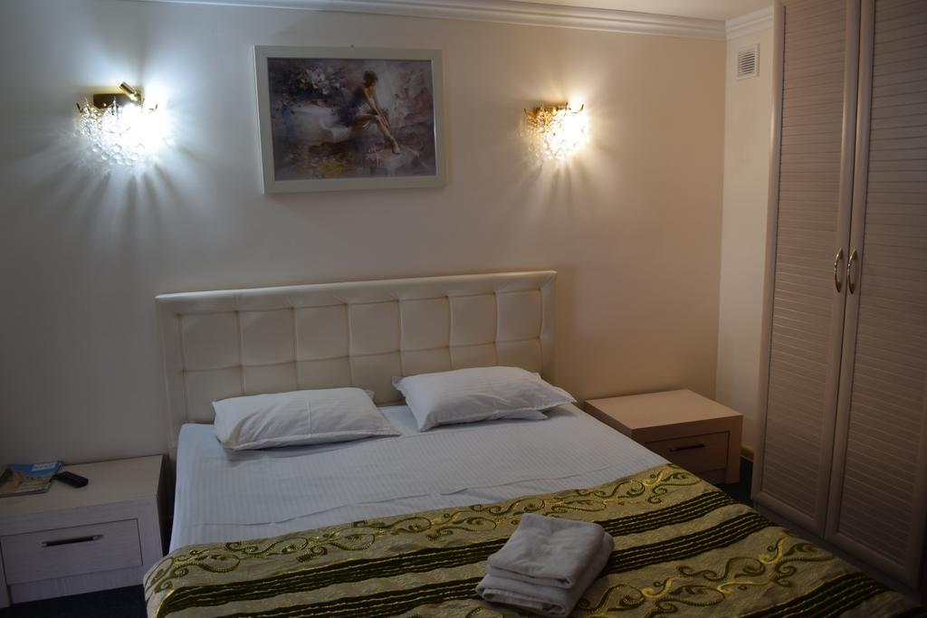 Bayterek Hotel Akmola Esterno foto