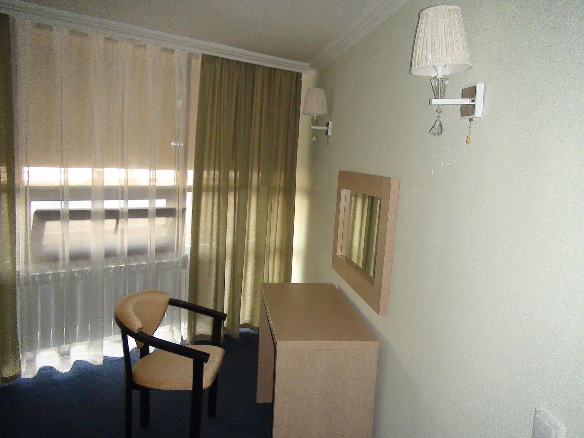 Bayterek Hotel Akmola Esterno foto