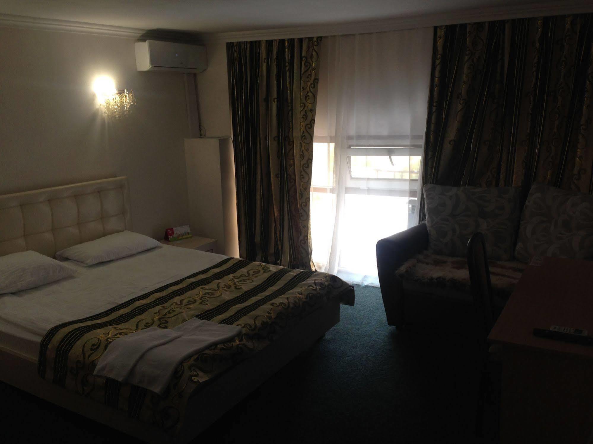 Bayterek Hotel Akmola Esterno foto
